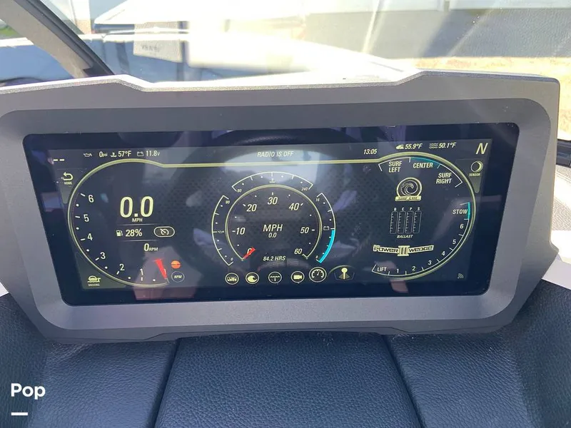 Slide: The Image of Malibu Wakesetter 23 LSV 2024 - 16280206