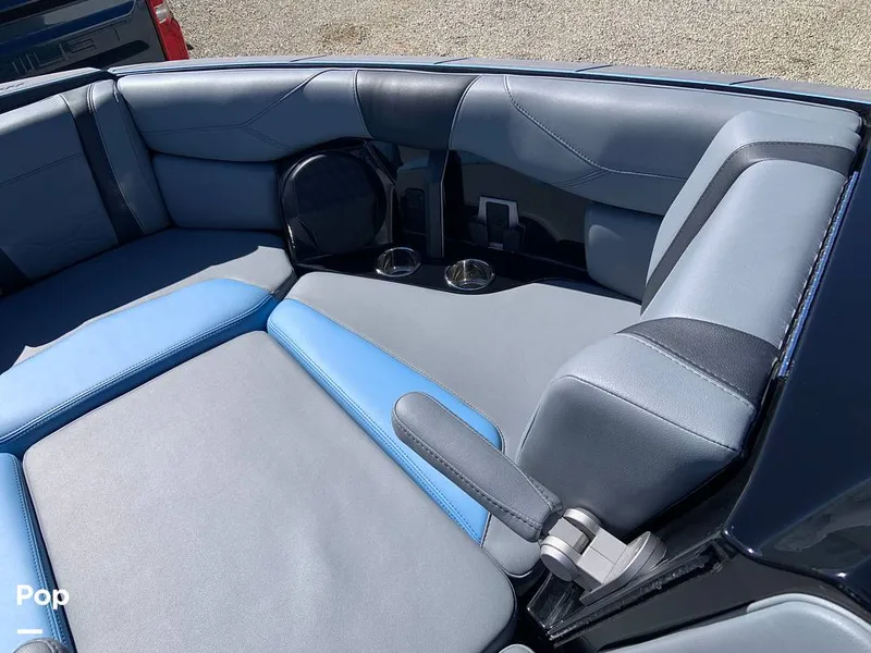 Slide: The Image of Malibu Wakesetter 23 LSV 2024 - 16280218