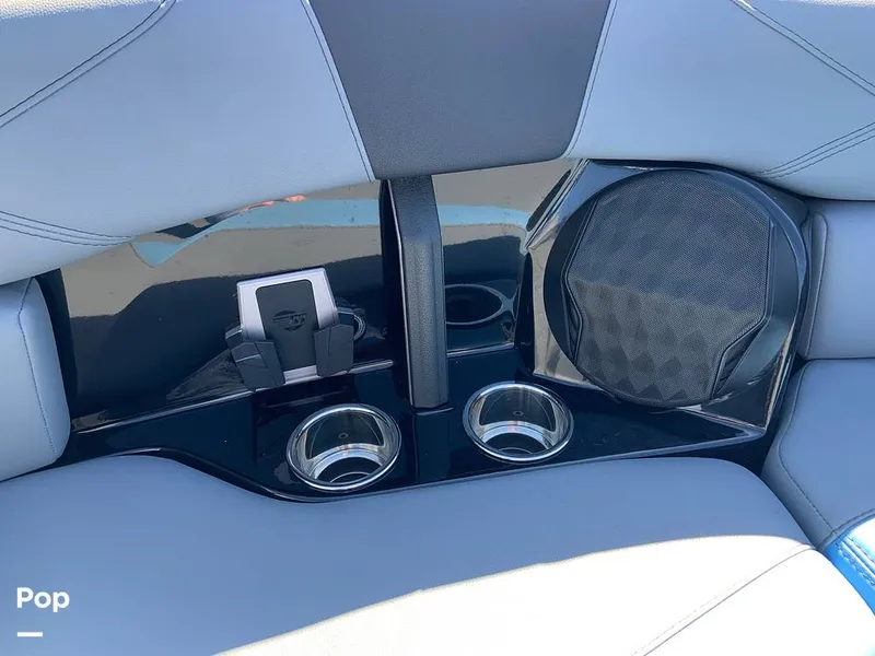 Slide: The Image of Malibu Wakesetter 23 LSV 2024 - 16280221