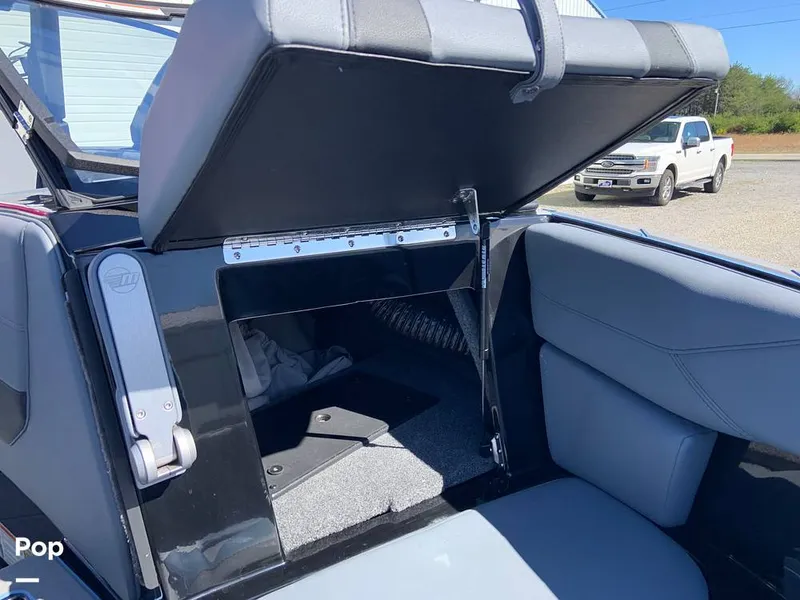 Slide: The Image of Malibu Wakesetter 23 LSV 2024 - 16280224