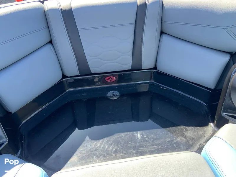 Slide: The Image of Malibu Wakesetter 23 LSV 2024 - 16280227