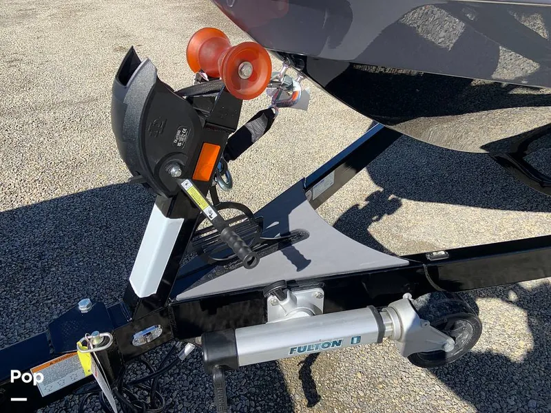 Slide: The Image of Malibu Wakesetter 23 LSV 2024 - 16280366