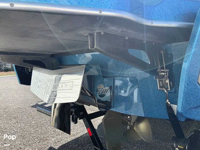 Slide: The Image of Malibu Wakesetter 23 LSV 2024 - 16280122