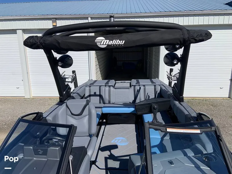 Slide: The Image of Malibu Wakesetter 23 LSV 2024 - 16280137
