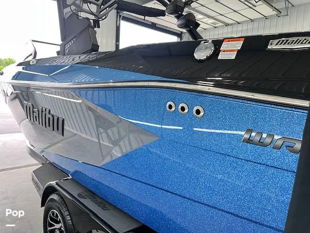 Slide: The Image of Malibu Wakesetter 23 LSV 2024 - 16237139