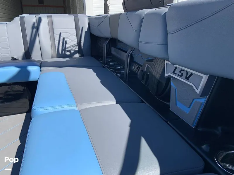 Slide: The Image of Malibu Wakesetter 23 LSV 2024 - 16280149