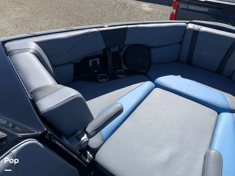 Slide: The Image of Malibu Wakesetter 23 LSV 2024 - 16280157