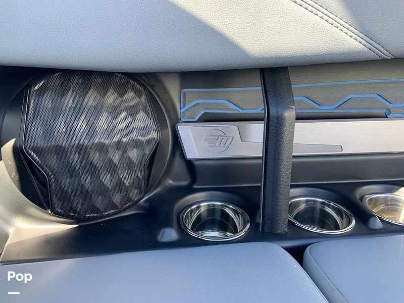 Slide: The Image of Malibu Wakesetter 23 LSV 2024 - 16280160