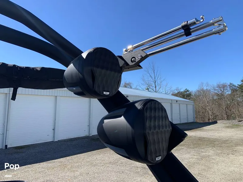 Slide: The Image of Malibu Wakesetter 23 LSV 2024 - 16280168