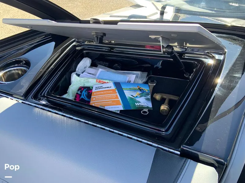 Slide: The Image of Malibu Wakesetter 23 LSV 2024 - 16280177