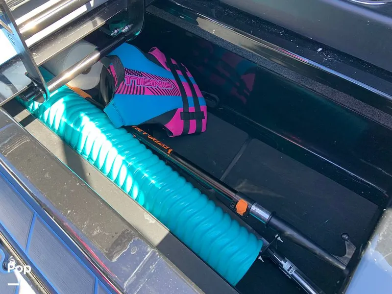 Slide: The Image of Malibu Wakesetter 23 LSV 2024 - 16280181