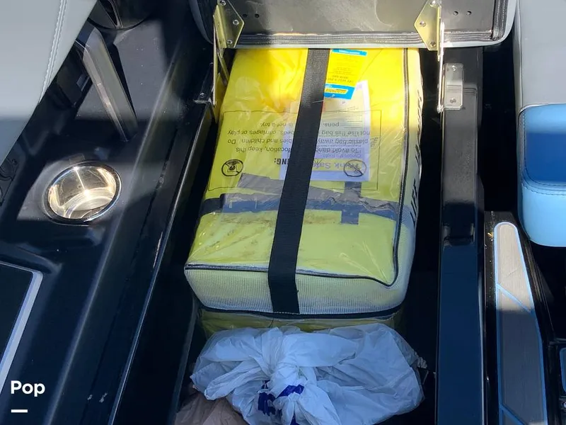 Slide: The Image of Malibu Wakesetter 23 LSV 2024 - 16280193