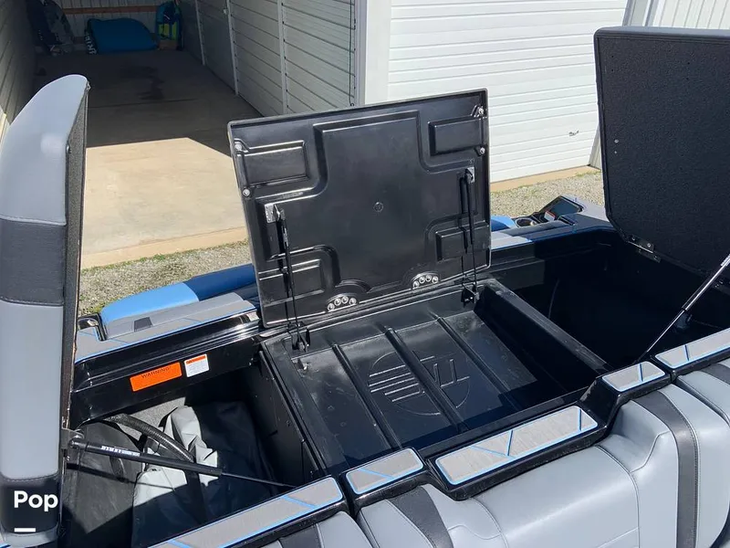 Slide: The Image of Malibu Wakesetter 23 LSV 2024 - 16280195