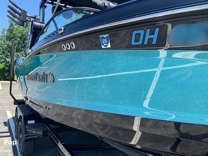 Slide: The Image of Mastercraft X22 2022 - 16574654