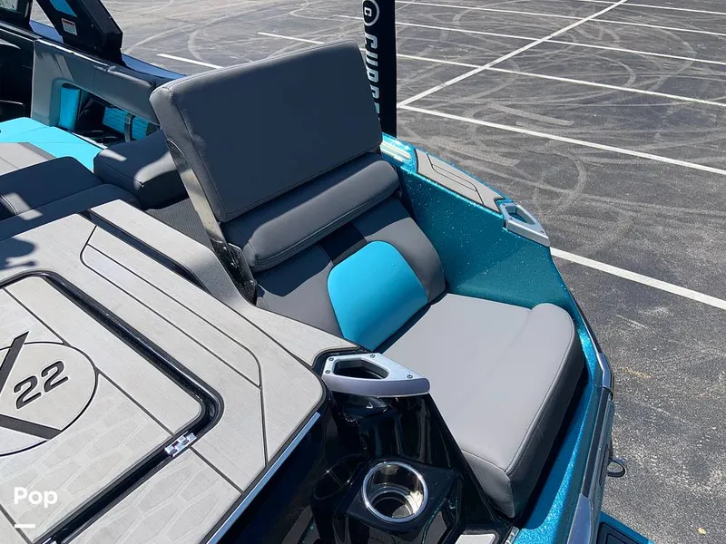 Slide: The Image of Mastercraft X22 2022 - 16574606