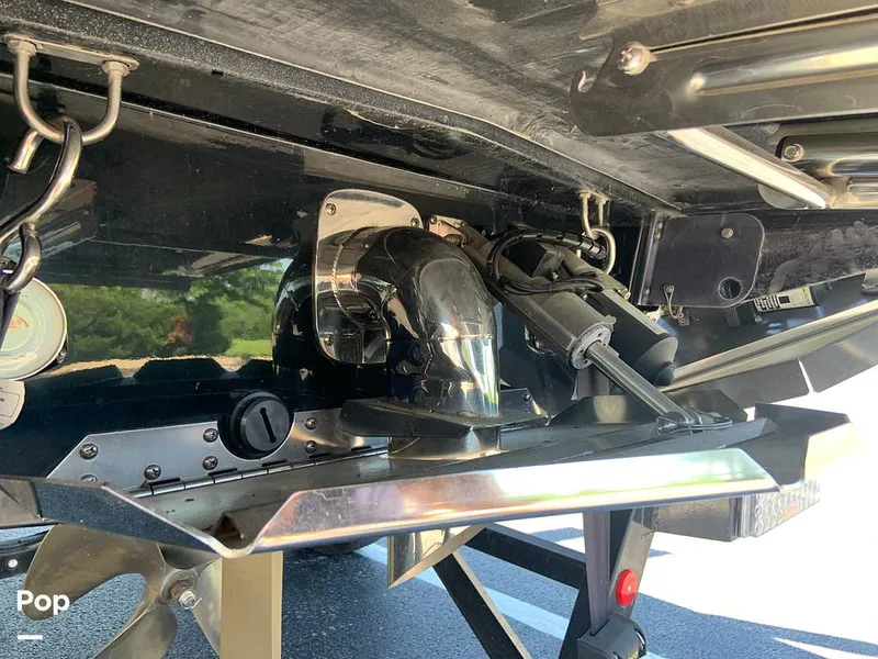 Slide: The Image of Mastercraft X22 2022 - 16572887