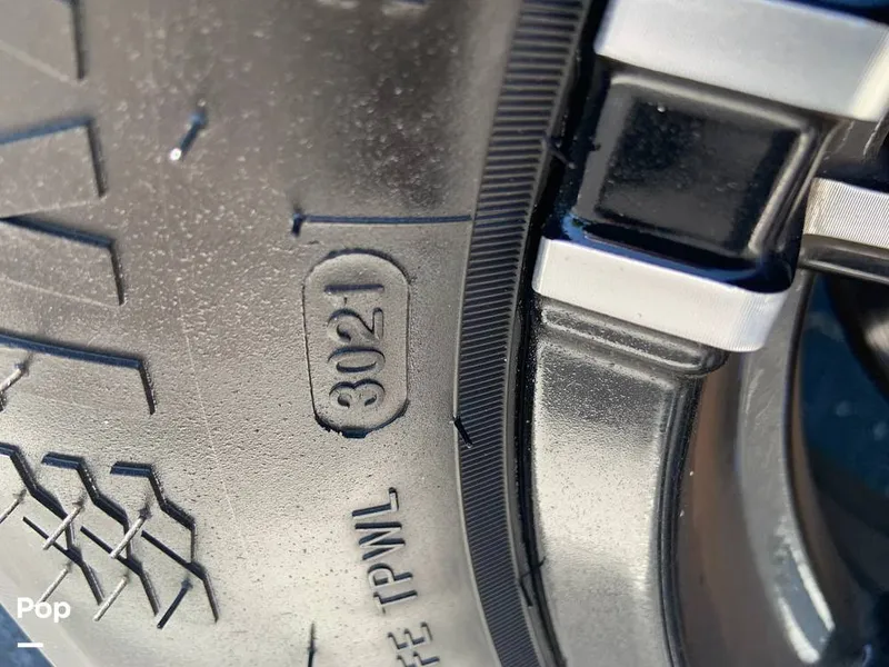 Slide: The Image of Mastercraft X22 2022 - 16574633