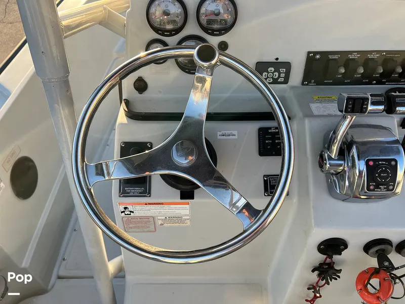 Slide: The Image of Boston Whaler 240 Justice/Outrage 2011 - 16241740