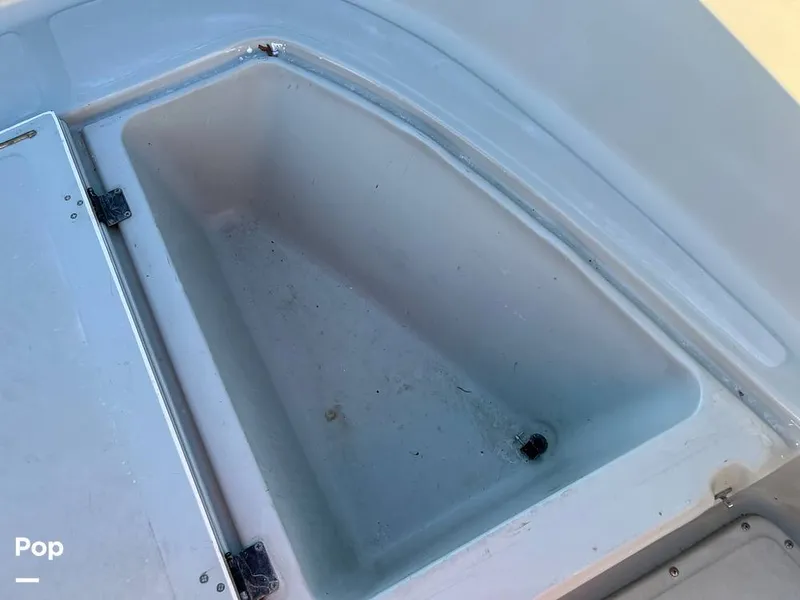 Slide: The Image of Boston Whaler 240 Justice/Outrage 2011 - 16241754