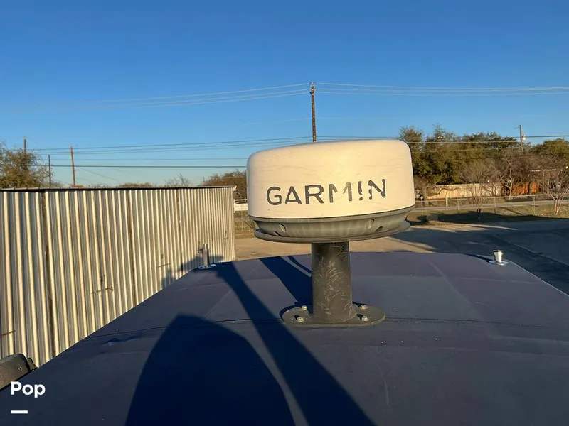 Slide: The Image of Boston Whaler 240 Justice/Outrage 2011 - 16241759