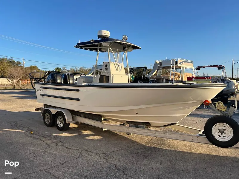 Slide: The Image of Boston Whaler 240 Justice/Outrage 2011 - 16241718