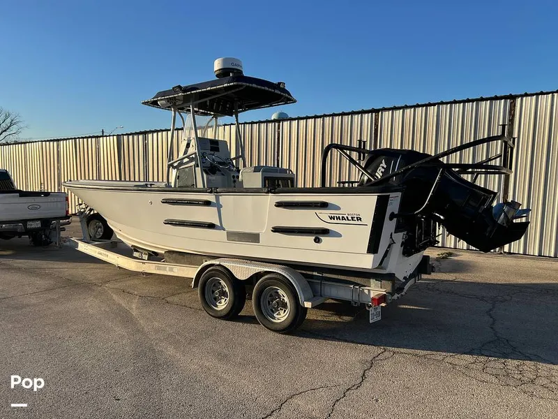 Slide: The Image of Boston Whaler 240 Justice/Outrage 2011 - 16241720