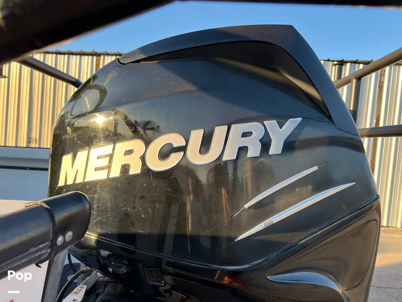 Slide: The Image of Boston Whaler 240 Justice/Outrage 2011 - 16241787