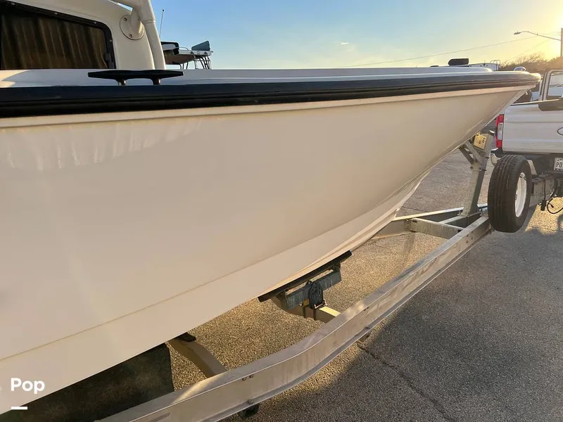 Slide: The Image of Boston Whaler 240 Justice/Outrage 2011 - 16241803