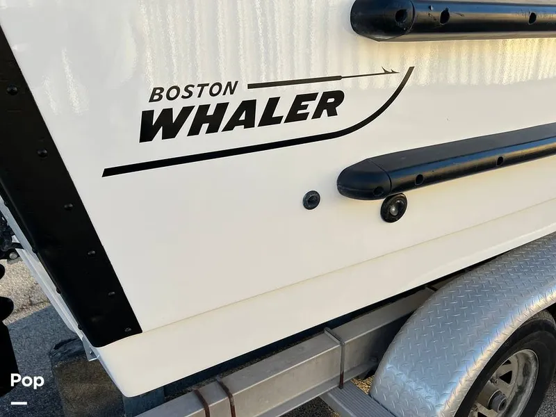 Slide: The Image of Boston Whaler 240 Justice/Outrage 2011 - 16241807