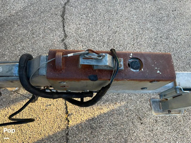 Slide: The Image of Boston Whaler 240 Justice/Outrage 2011 - 16241815