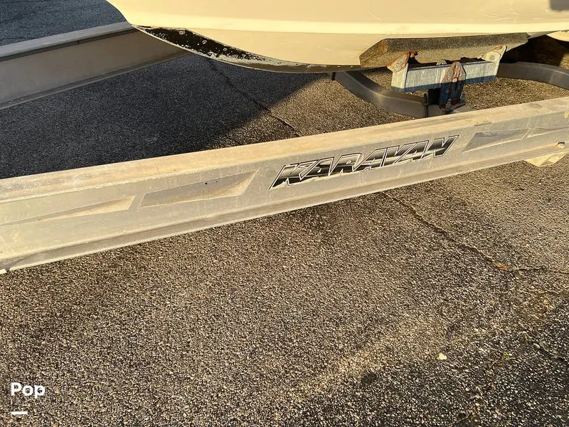 Slide: The Image of Boston Whaler 240 Justice/Outrage 2011 - 16241817