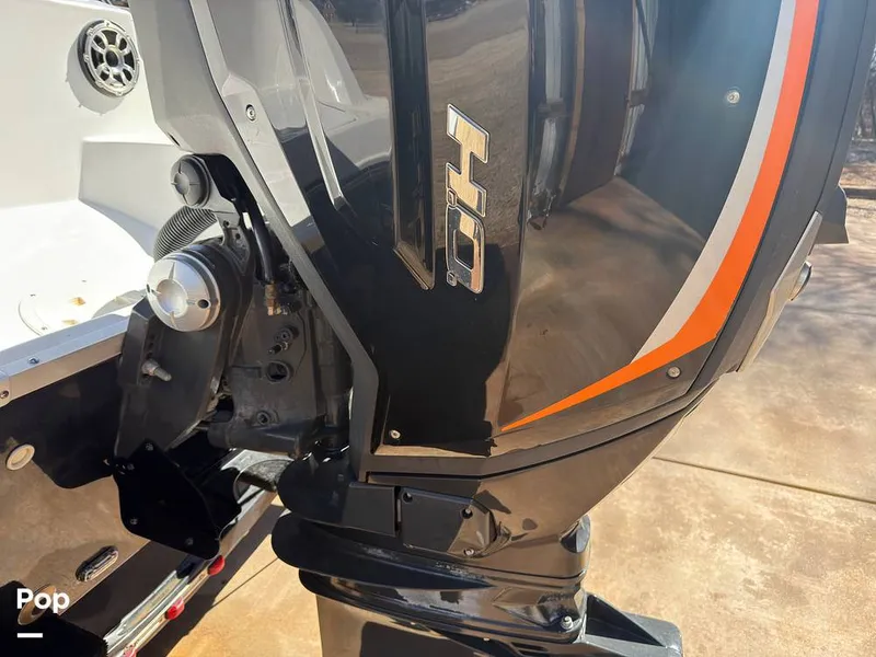 Slide: The Image of Hurricane SS 201 2019 - 16237546