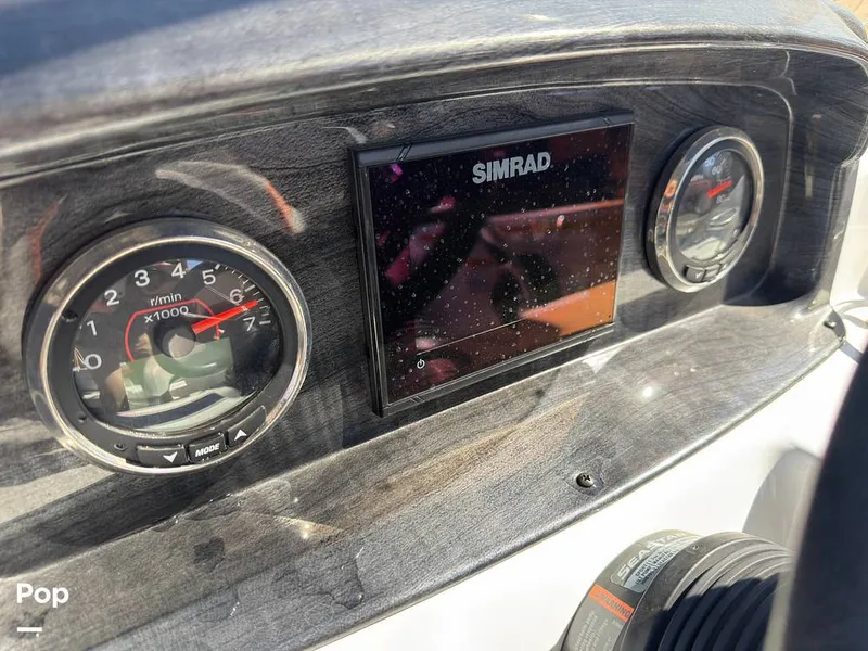 Slide: The Image of Hurricane SS 201 2019 - 16237439