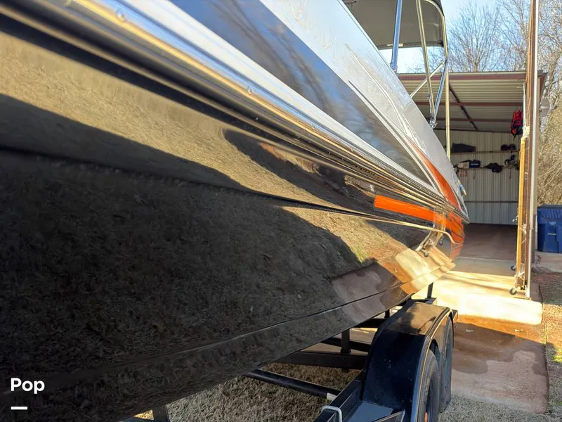 Slide: The Image of Hurricane SS 201 2019 - 16237561