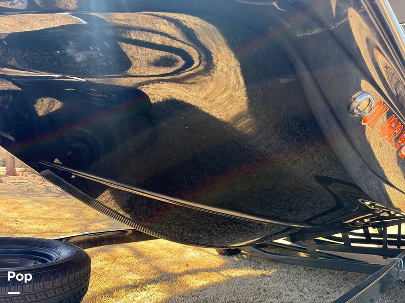 Slide: The Image of Hurricane SS 201 2019 - 16237562