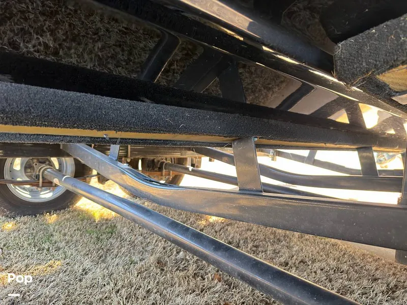 Slide: The Image of Hurricane SS 201 2019 - 16237584