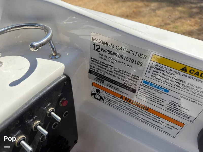 Slide: The Image of Hurricane SS 201 2019 - 16237443