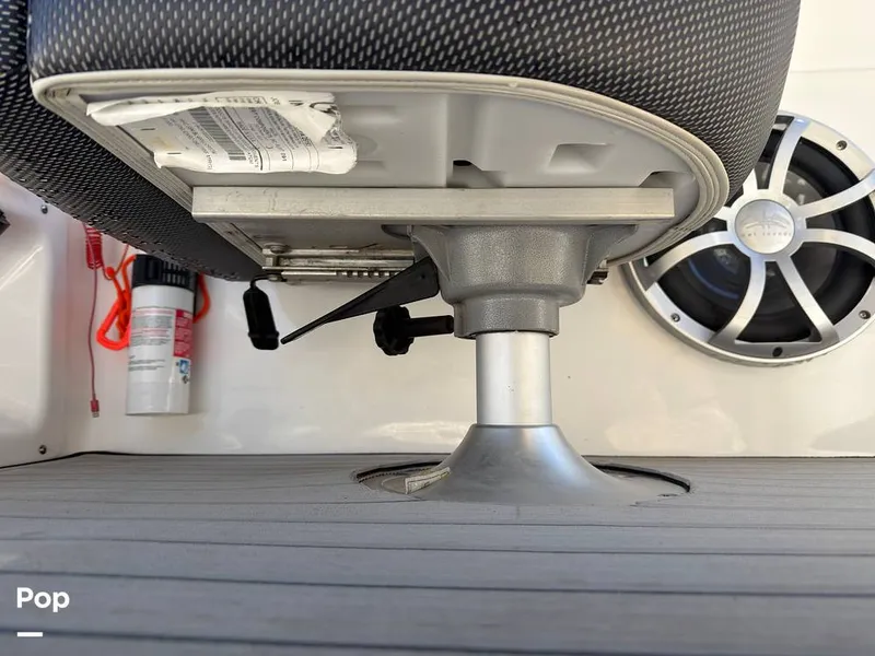 Slide: The Image of Hurricane SS 201 2019 - 16237446