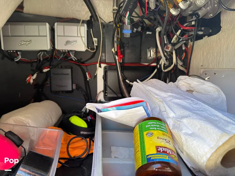 Slide: The Image of Hurricane SS 201 2019 - 16237449