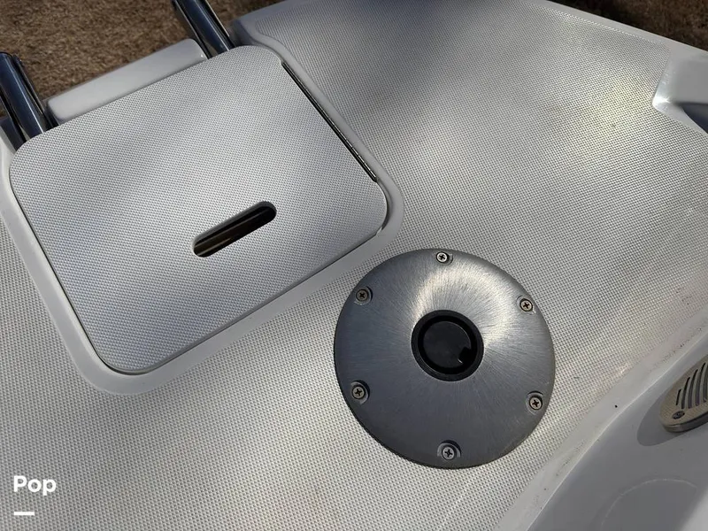 Slide: The Image of Hurricane SS 201 2019 - 16237468