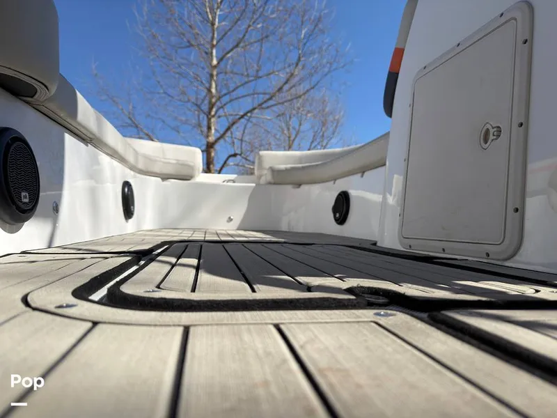 Slide: The Image of Hurricane SS 201 2019 - 16237476