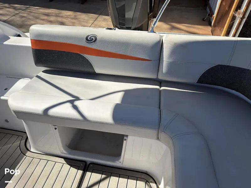 Slide: The Image of Hurricane SS 201 2019 - 16237481