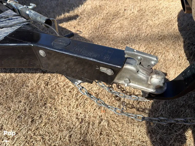 Slide: The Image of Hurricane SS 201 2019 - 16237506