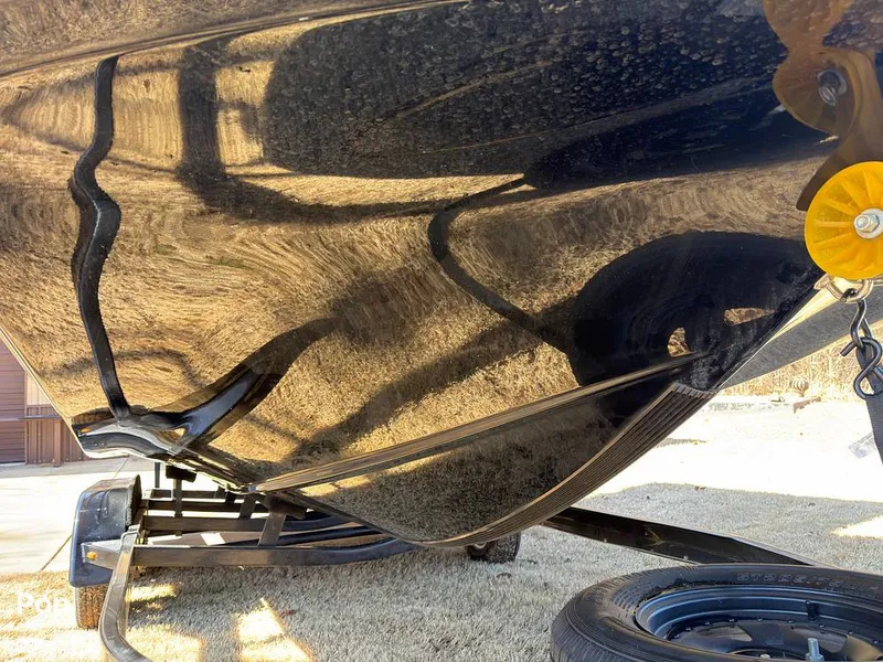 Slide: The Image of Hurricane SS 201 2019 - 16237510