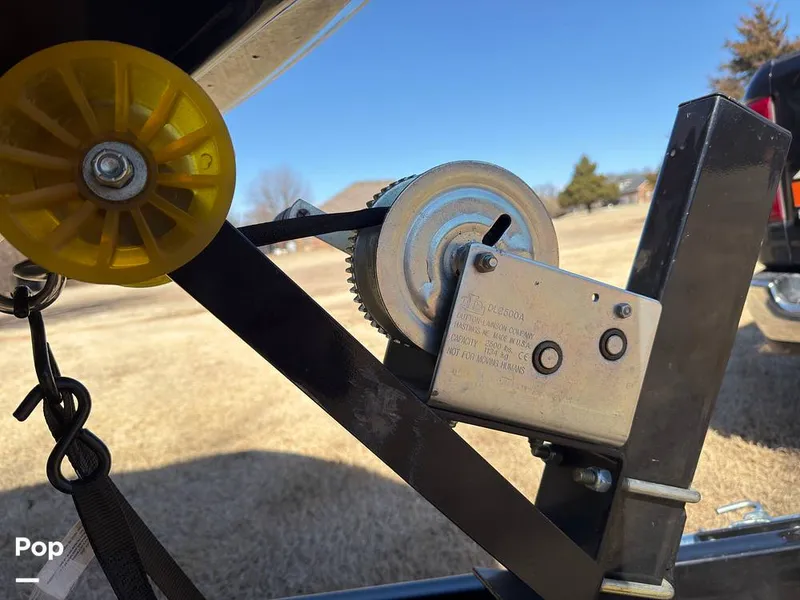 Slide: The Image of Hurricane SS 201 2019 - 16237513