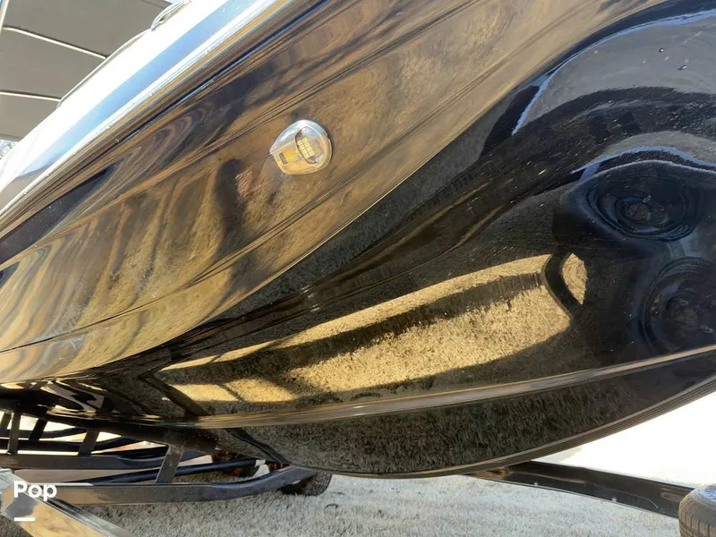 Slide: The Image of Hurricane SS 201 2019 - 16237518