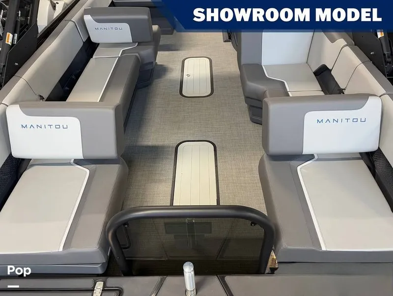 Slide: The Image of Manitou 22 Cruise Switchback 2024 - 16240078