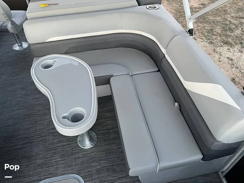 Slide: The Image of Bennington 22SSX 2021 - 16280087