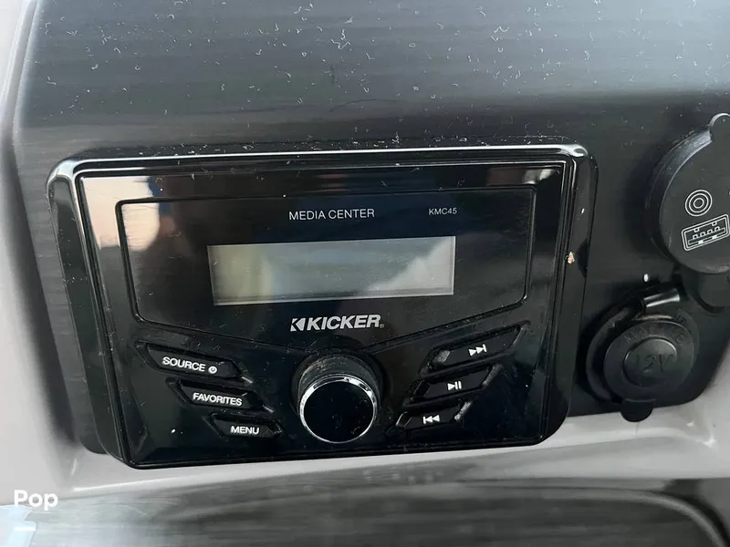 Slide: The Image of Bennington 22SSX 2021 - 16280099