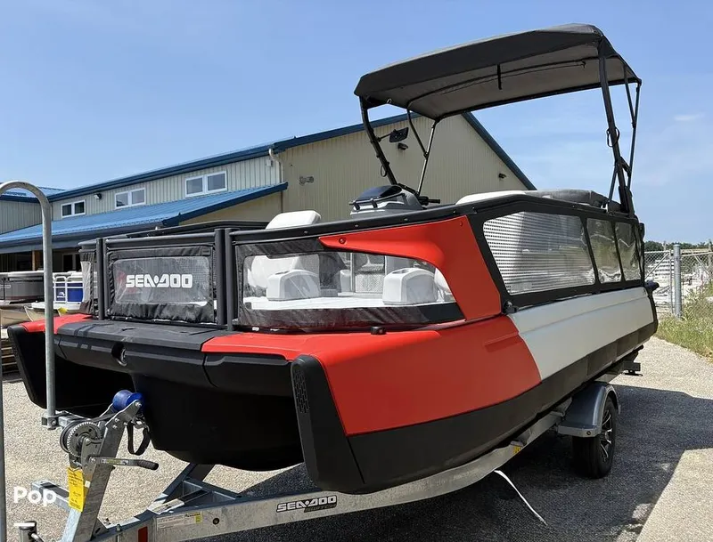 Slide: The Image of Sea-Doo Switch Sport 21 2024 - 16240122